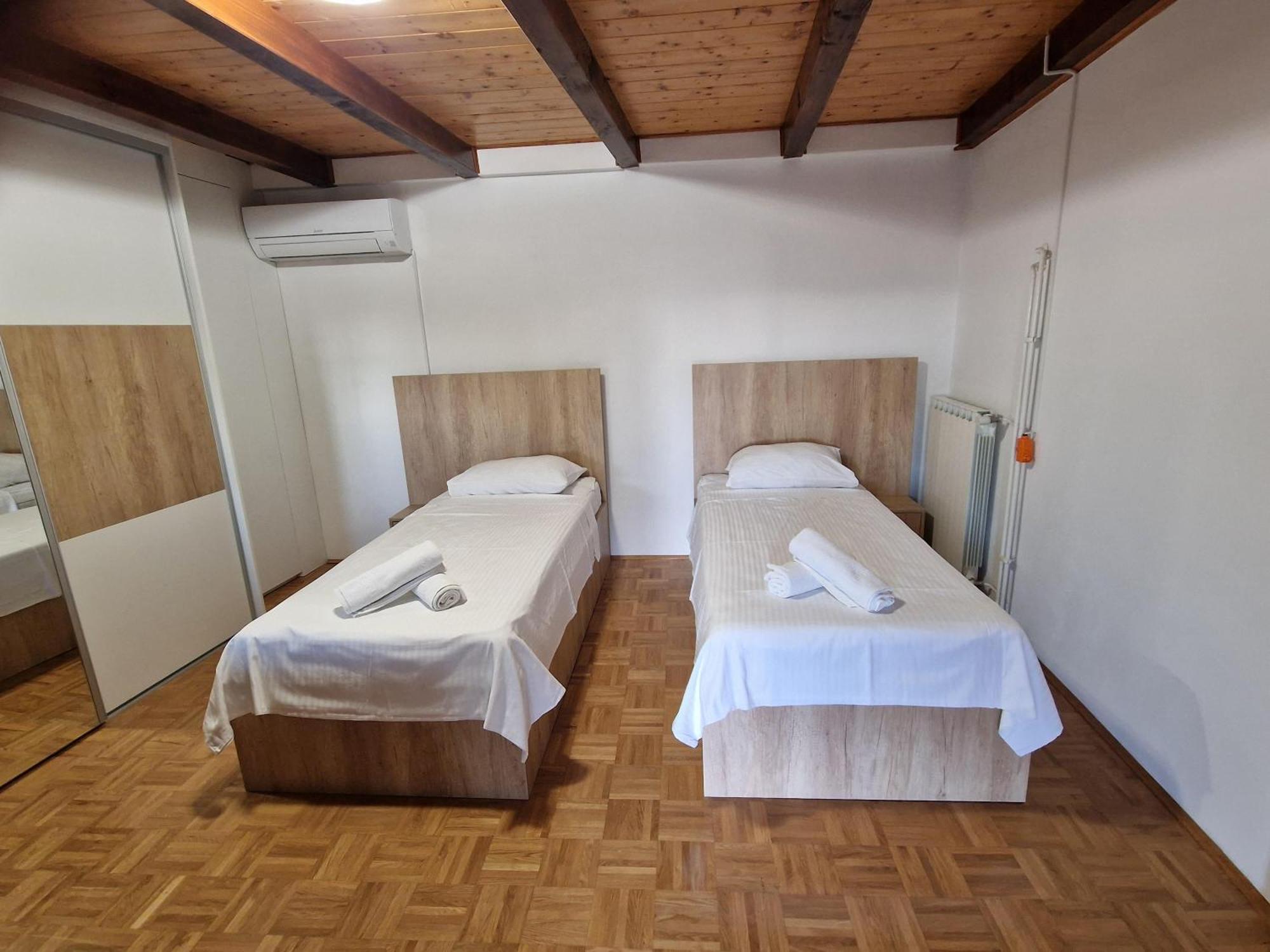 Apartma Nika Pobegi Zewnętrze zdjęcie